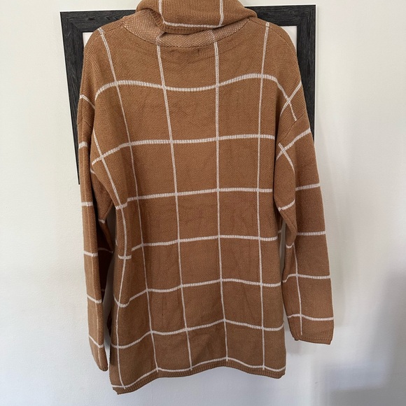 Ecowish Mustard Brown Windowpane Funnel Turtleneck | Size M - Picture 3 of 3